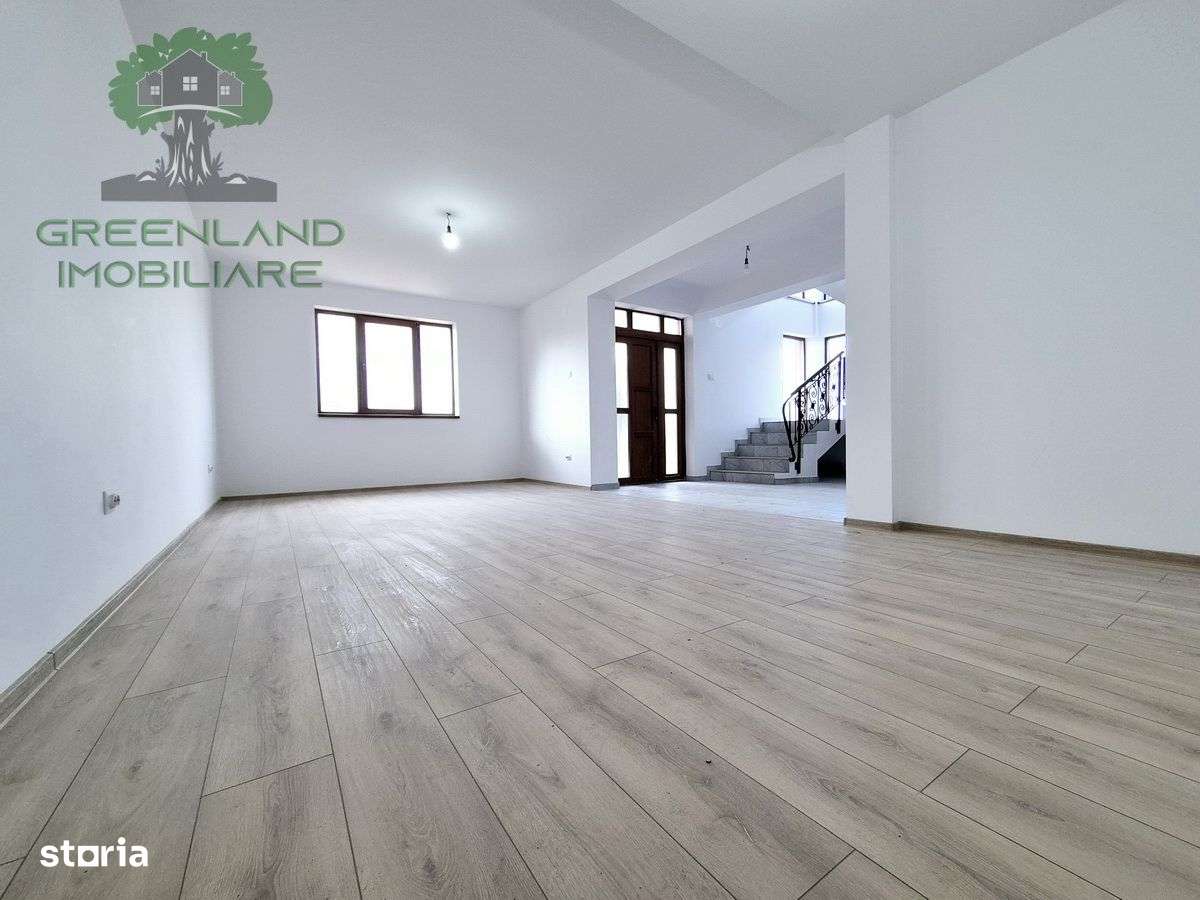 Casa P+E+M 4 camere, 2 bai, 157mp, teren 336mp, MIROSLAVA (central) - Imagine principală: 3/17