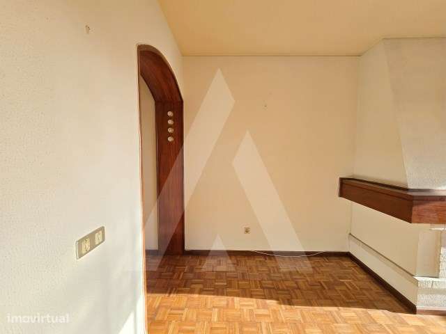 Apartamento T3 com vistas desafogadas no centro de Ílhavo - Grande imagem: 5/37