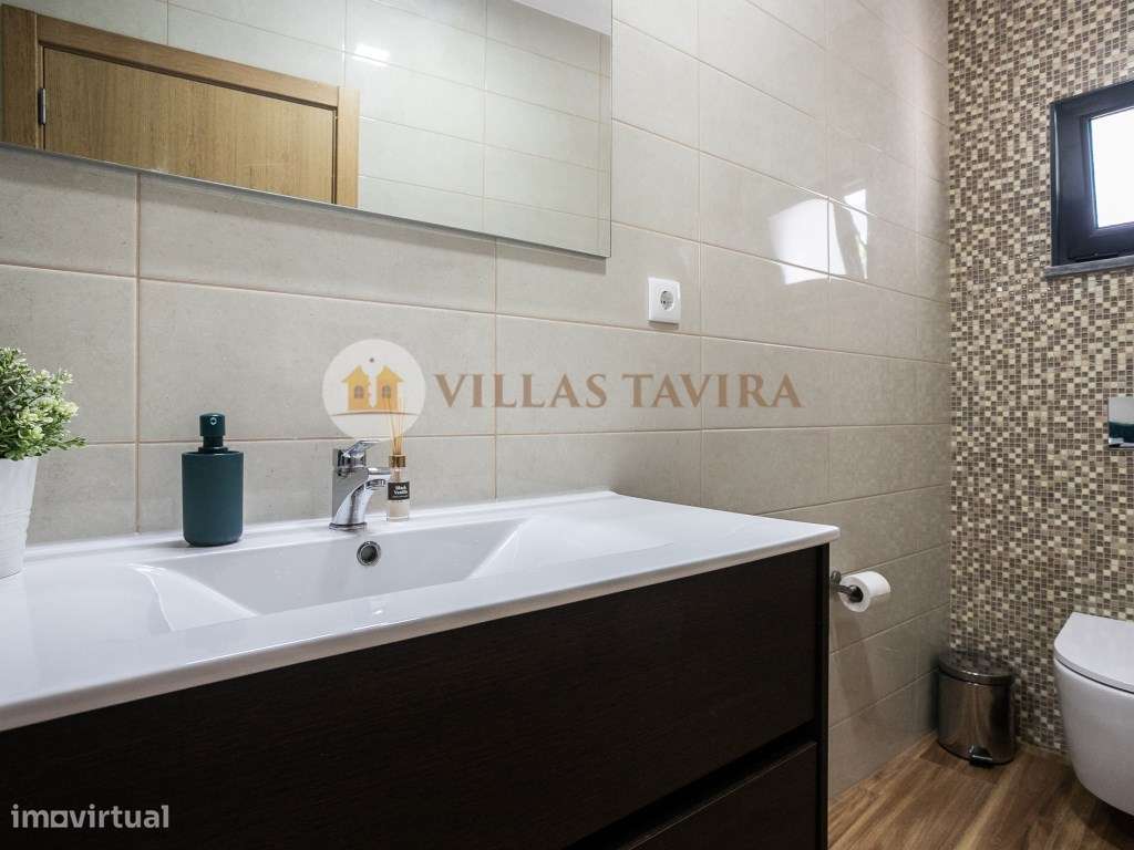 Moradia T3- Terraços- Garagem- Cave-57