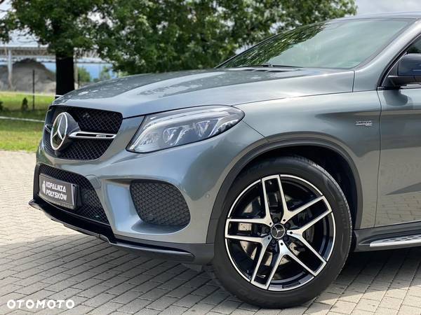 Mercedes-Benz GLE AMG Coupe 43 4-Matic - 4