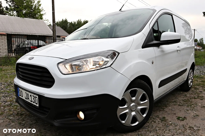 Ford Transit Courier Basis - 24