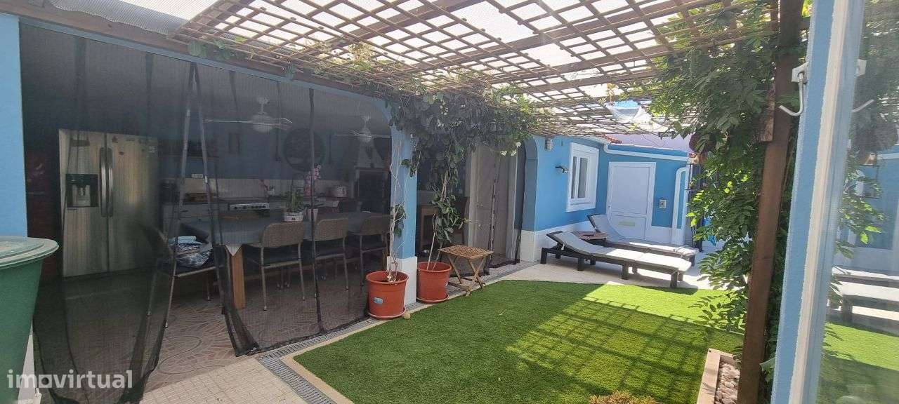 Moradia T5 com piscina, Brejos de Azeitão, Azeitão-41