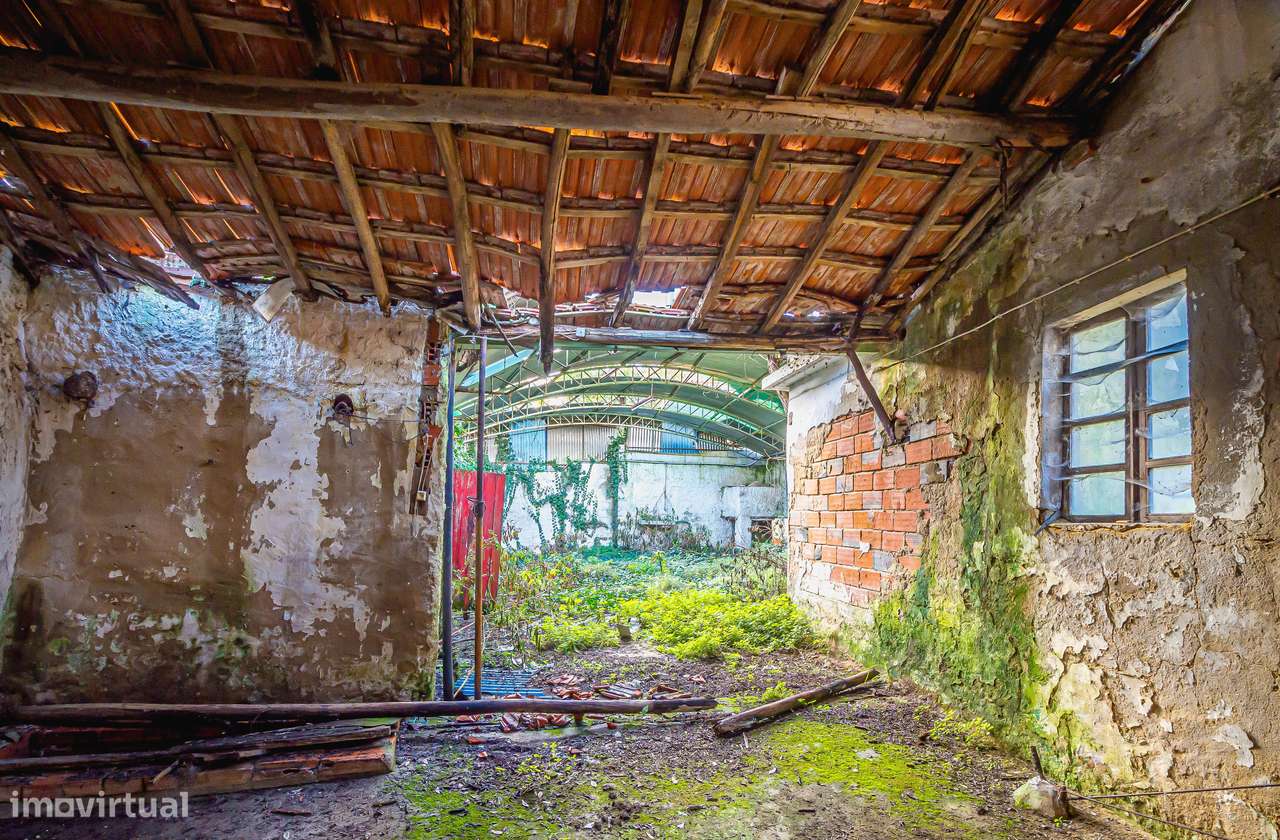 Moradia térrea para Reabilitar, Eixo, Aveiro - Grande imagem: 5/25