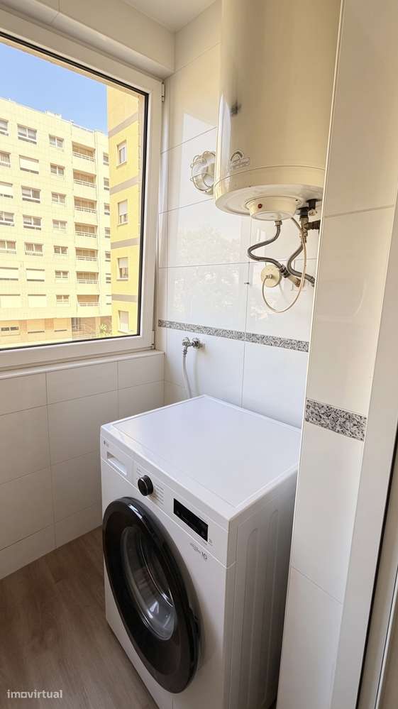 T2 Remodelado junto ao Trofa Saúde/GaiaShopping em Vila Nova de Gaia-8