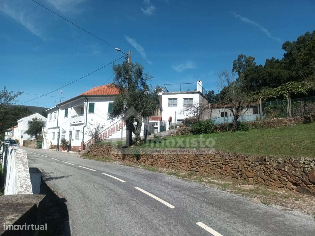 Moradia T3 em Campelo-57