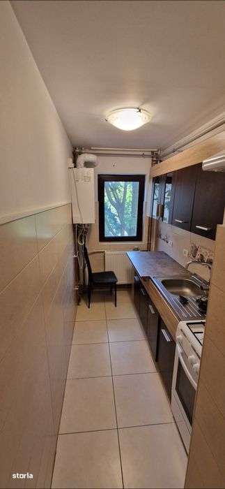 Agentie vinde apartament cu 2 camere, etaj 2, zona Judetean, liceul Az - Imagine principală: 5/8