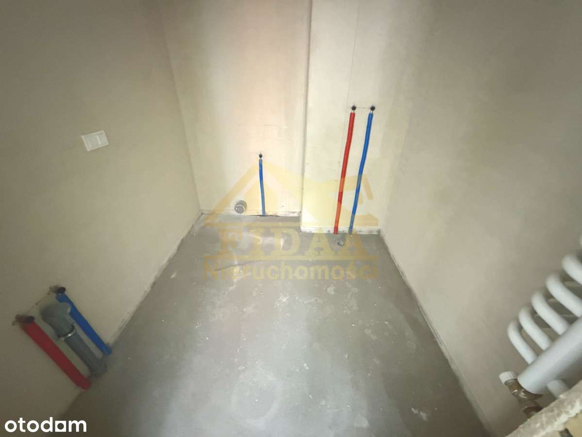 Świetny układ, widok na patio-8