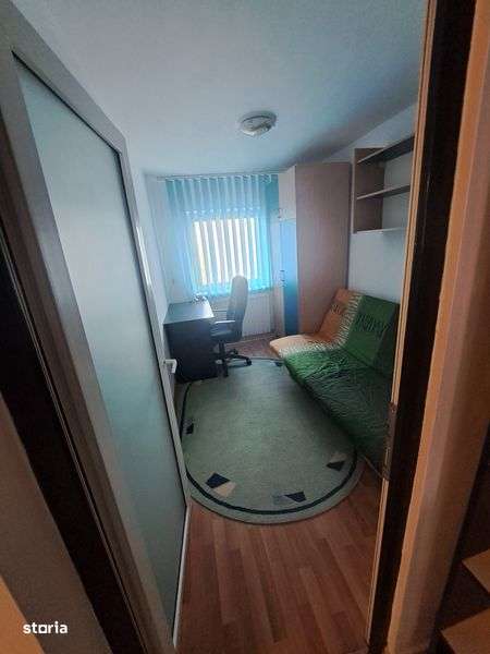 Apartament 3 camere decomandat - Imagine principală: 5/6