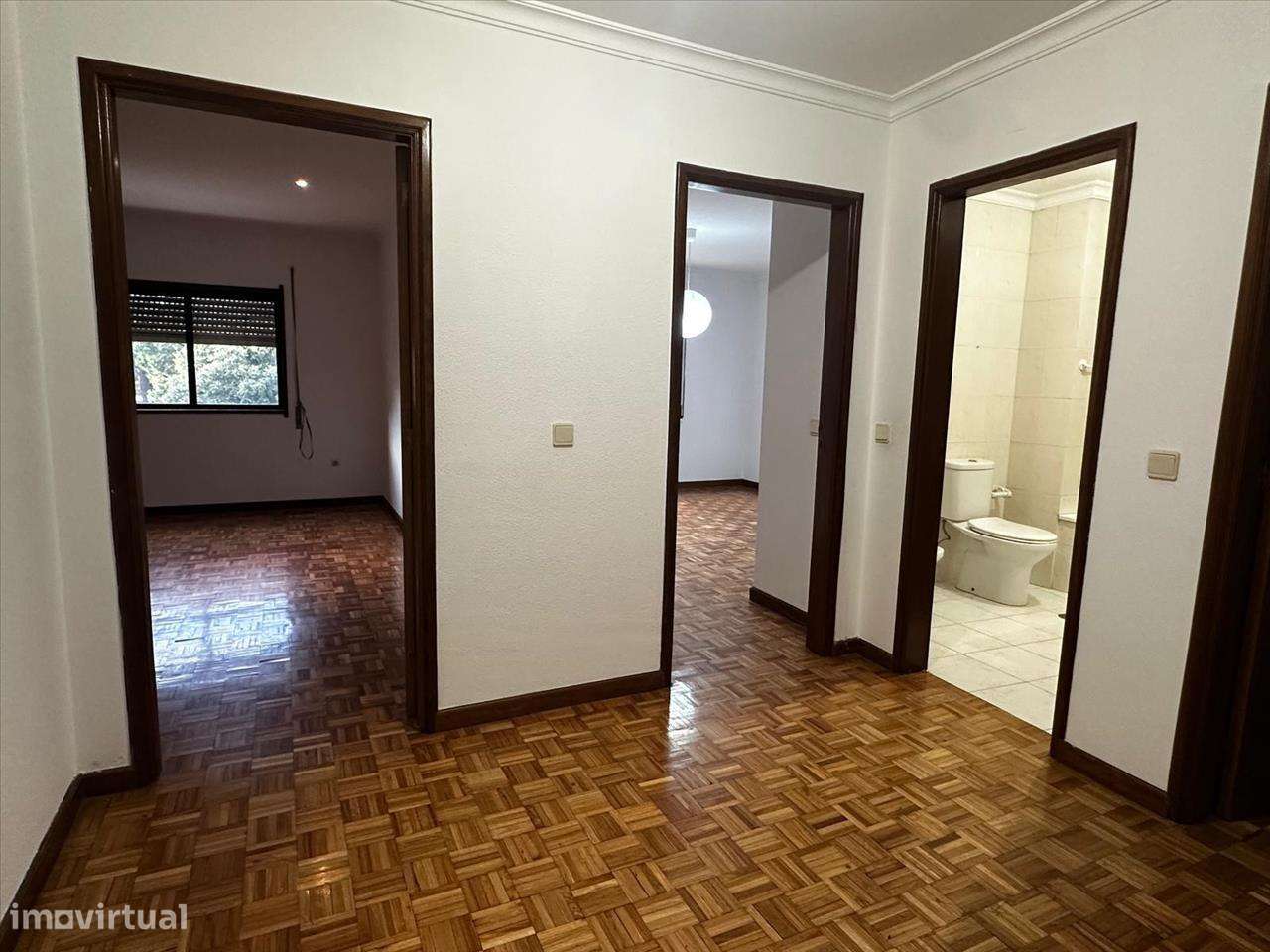 Apartamento T2 em Rio Tinto, Gondomar-11