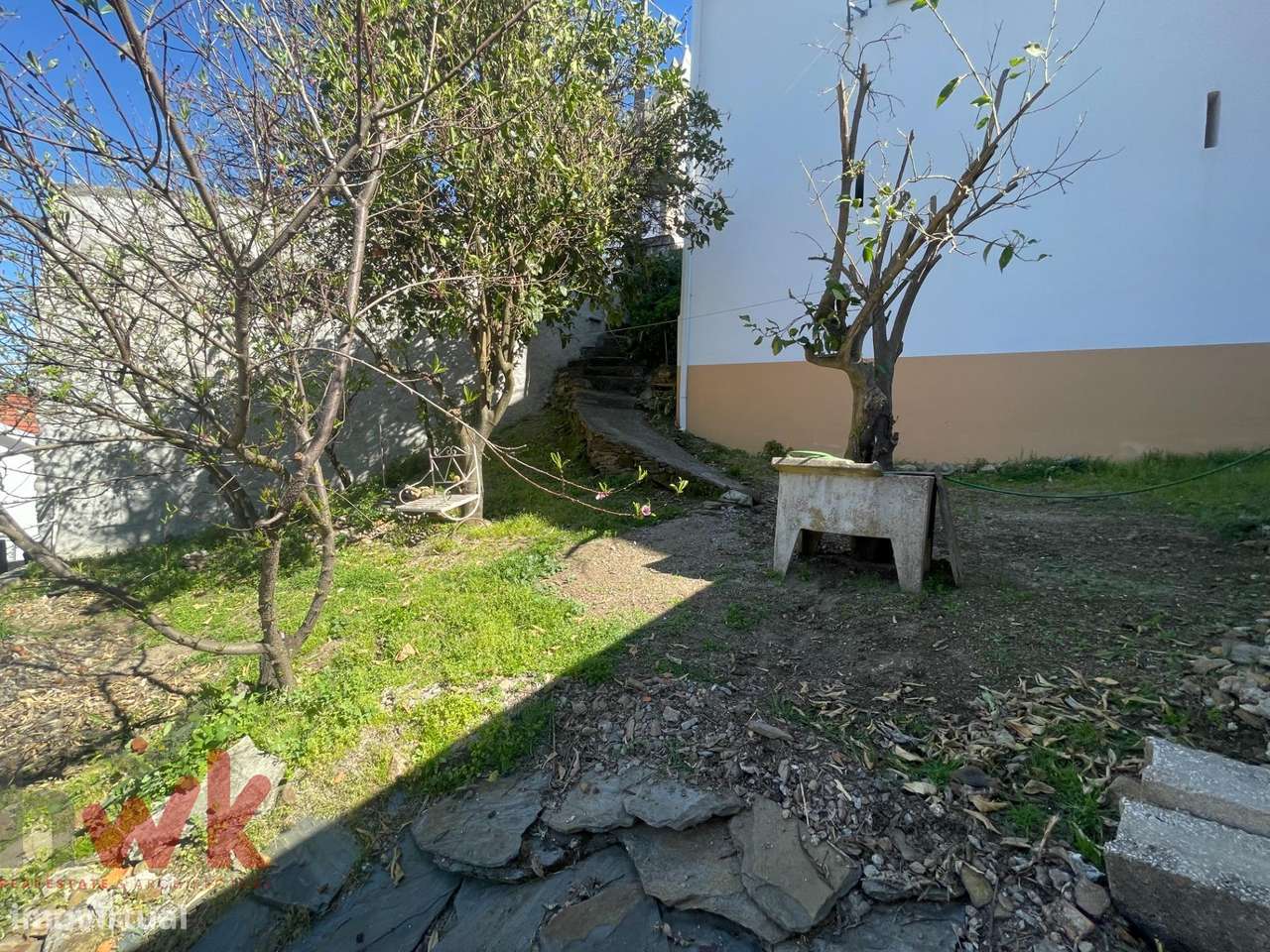 Moradia em Pedra com Charme e Potencial em Corgas, Seia-10