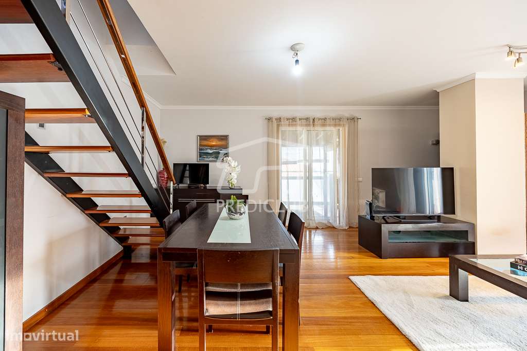 Penthouse T2 + 2 - Caniço-5