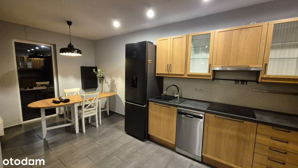 dwupoziomowe z ogródkiem i garażem pod Poznaniem-6