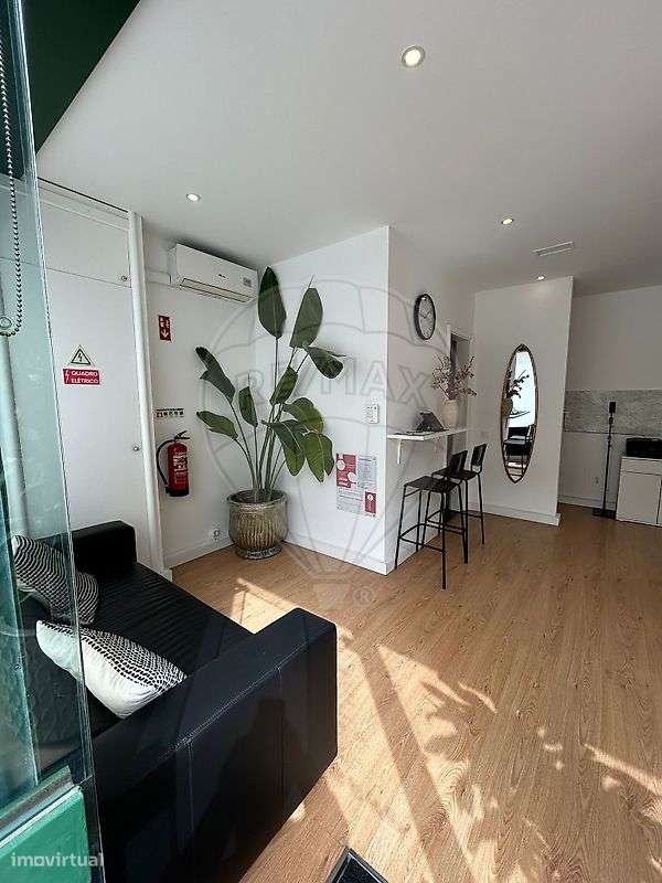 Loja  para arrendamento - Grande imagem: 3/11