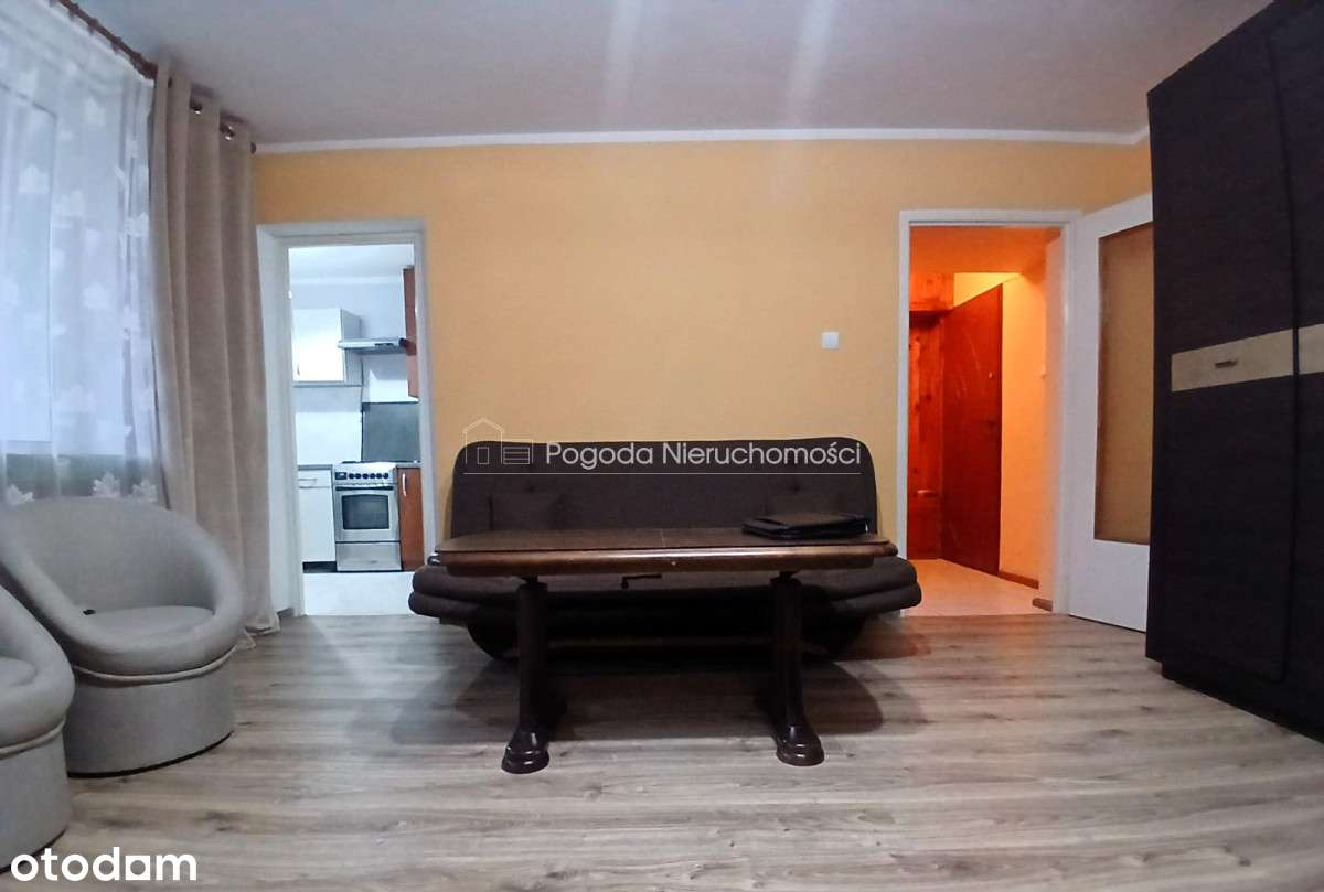 Na sprzedaż komfortowa kawalerka-4