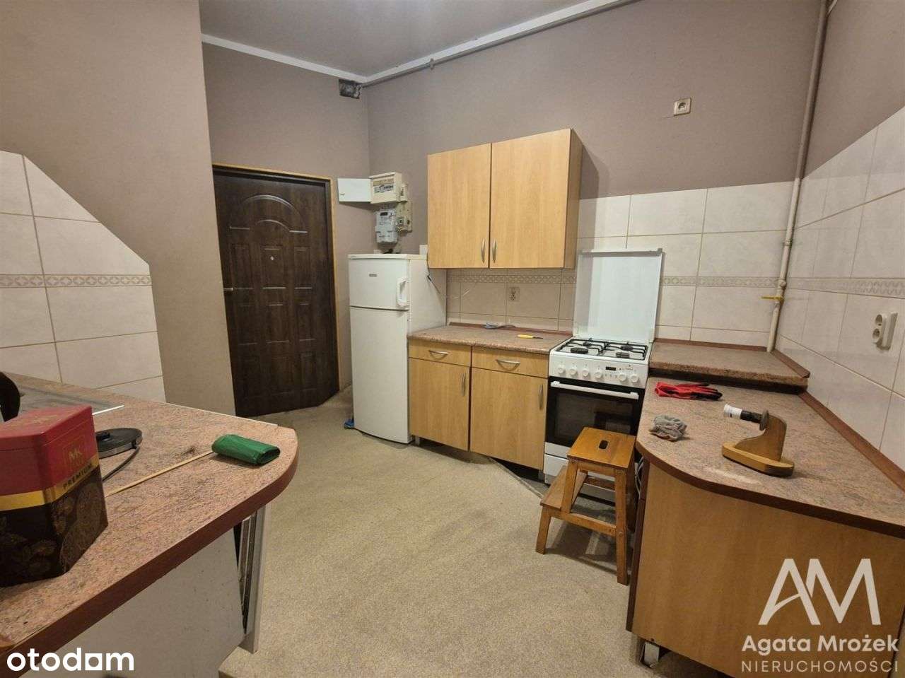 Piękna kamienica,mieszkanie z ogromnym potencjałem-6