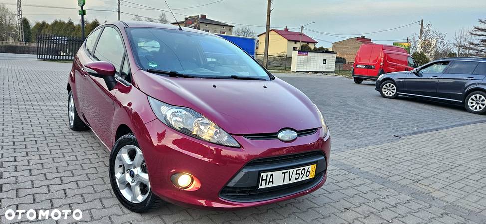 Ford Fiesta 1.3 Ambiente - 5