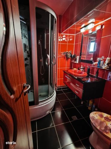 Confort si spatiu – apartament 3 camere, zona Republicii, Targu Jiu-18
