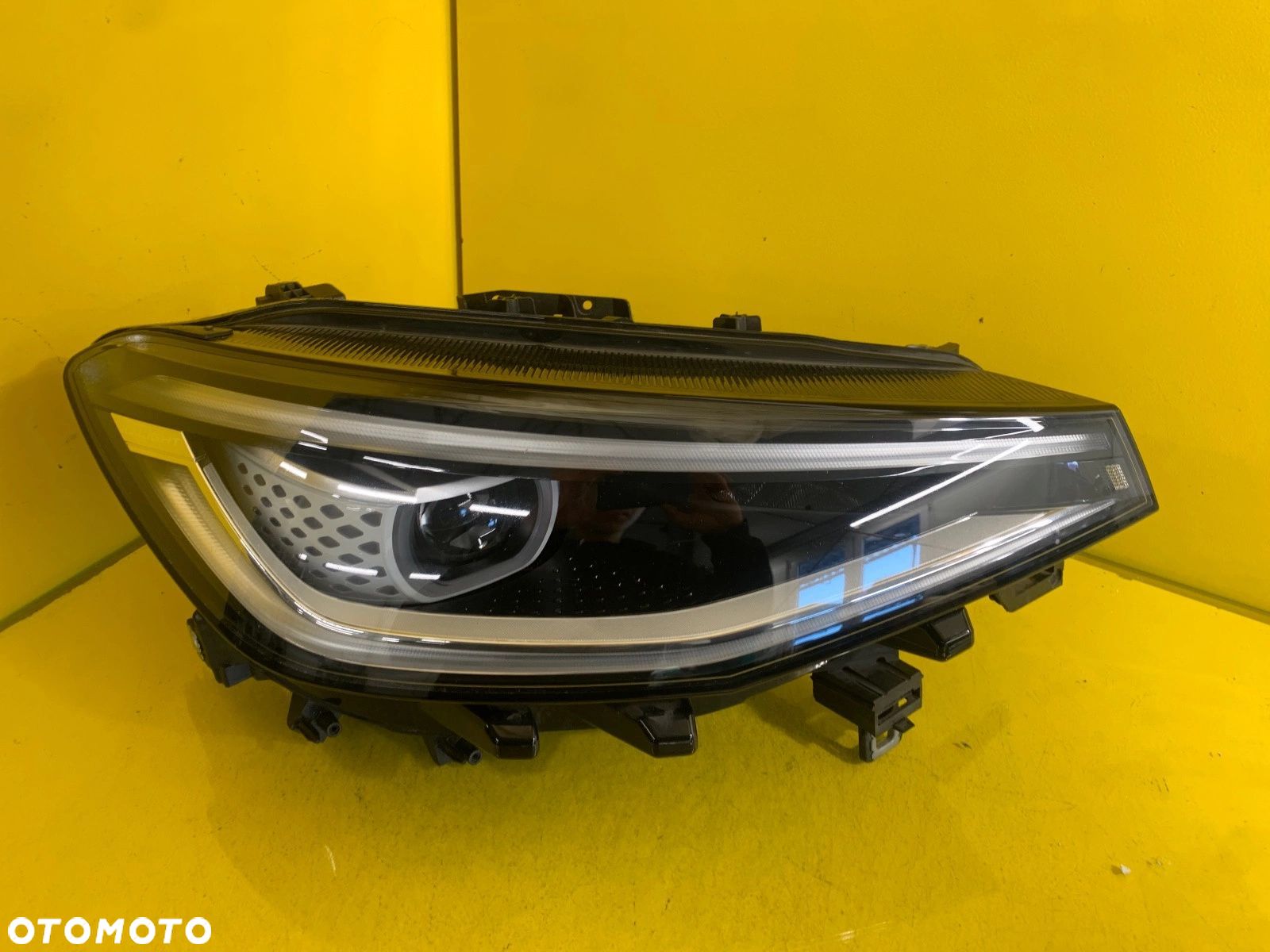 LAMPA PRAWA PRZEDNIA VW ID4 ID4 IQ Full Led 11B94136F - 1