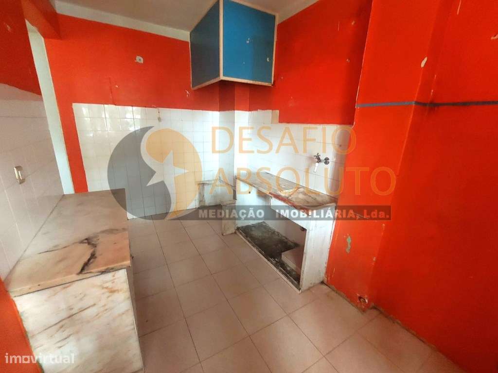 Apartamento T3, em Remodelação, Laranjeiro - Grande imagem: 5/17