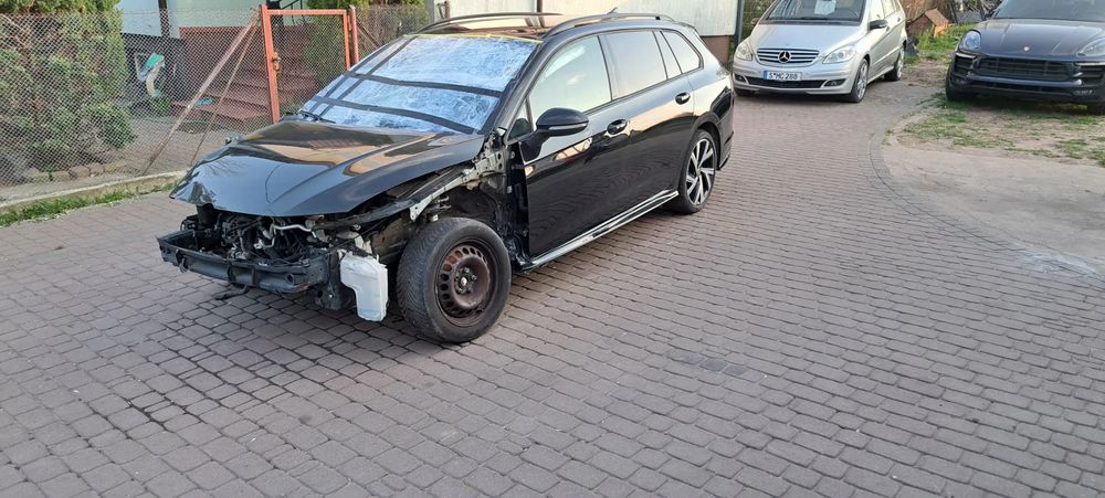 Volkswagen Golf VIII 2024