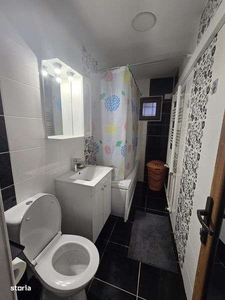 Proprietar, inchiriez apartament 2 camere General - Imagine principală: 4/8