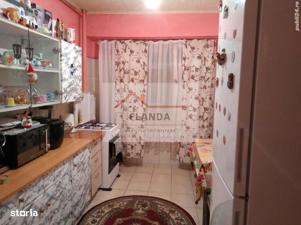 Vanzari Apartamente 3 camere Militari