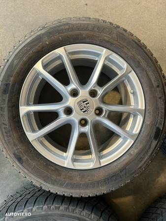 vând jante originale pe 18” Porsche Cayenne cu anvelope de iarnă - 3