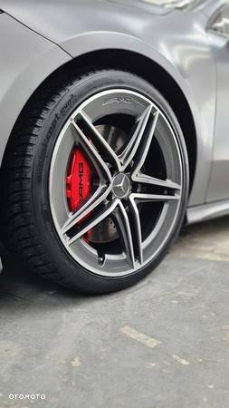 Mercedes-Benz CLA AMG 45 S 4-Matic+ 8G-DCT - 3