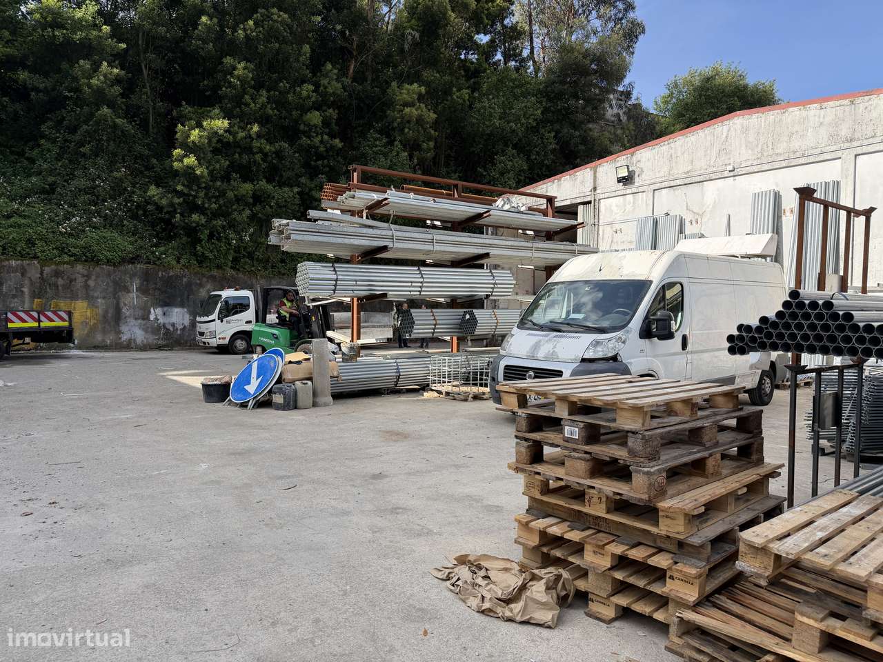 Armazem Zona Industrial da Maia 3 Frentes-13