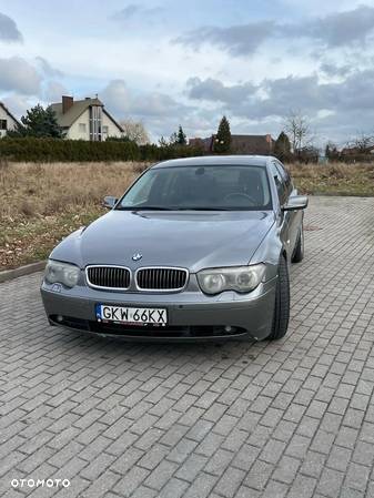 BMW Seria 7 740d - 2