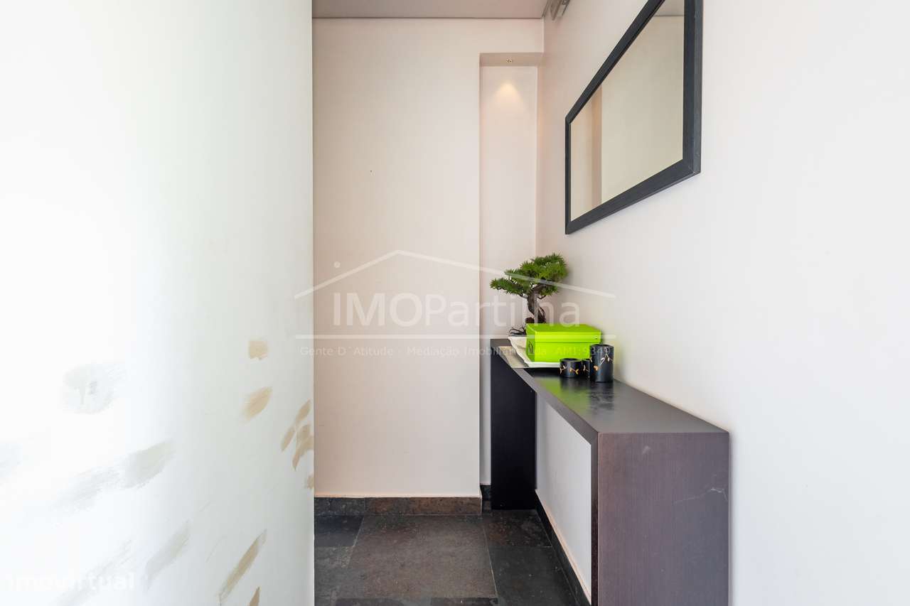 Loja com projeto aprovado P/ T2 na Parede - Cascais-10