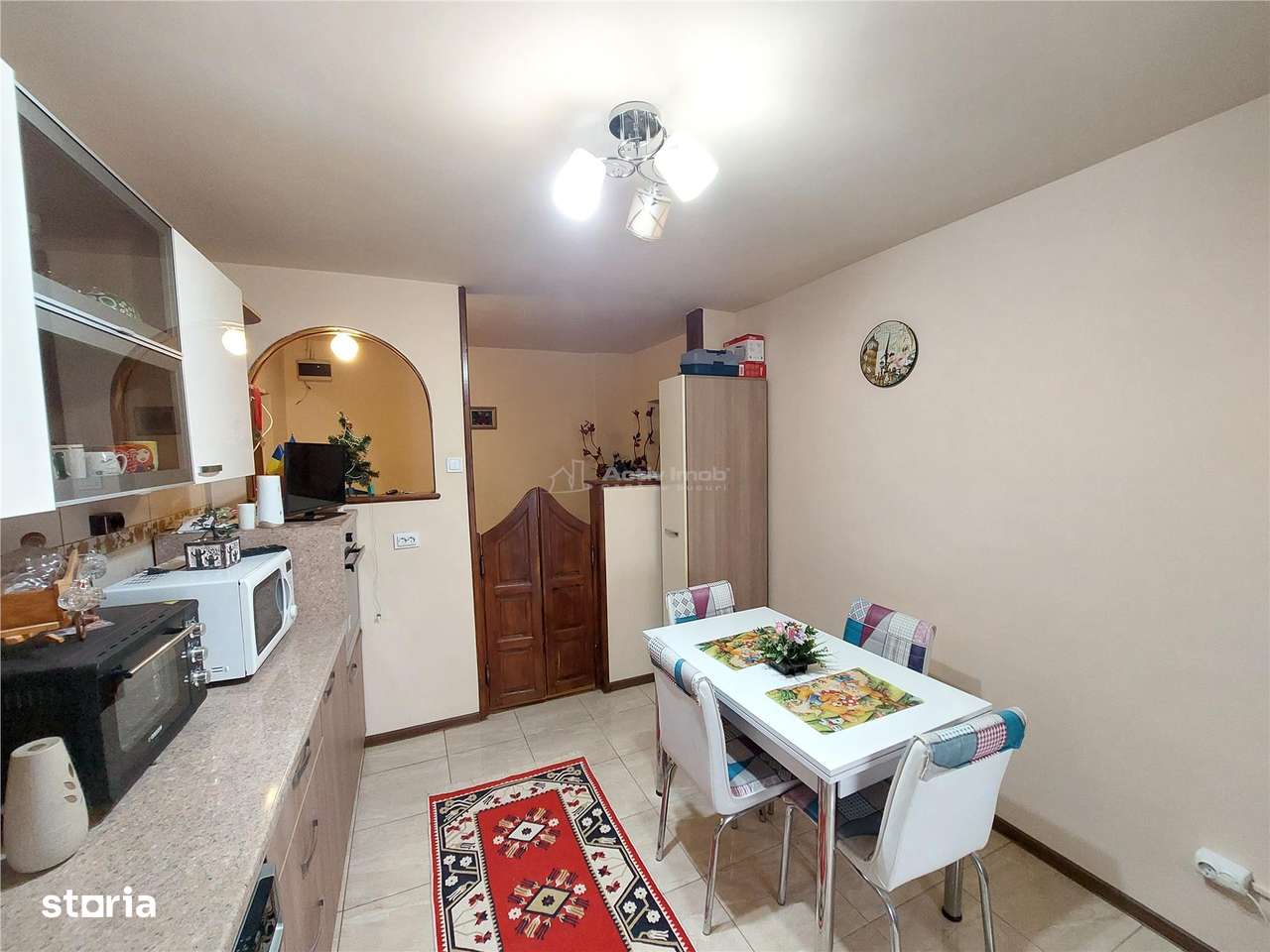 4 camere, decomandat, 100 mp UTILI, etaj 3, Piata Dorobanti II-13