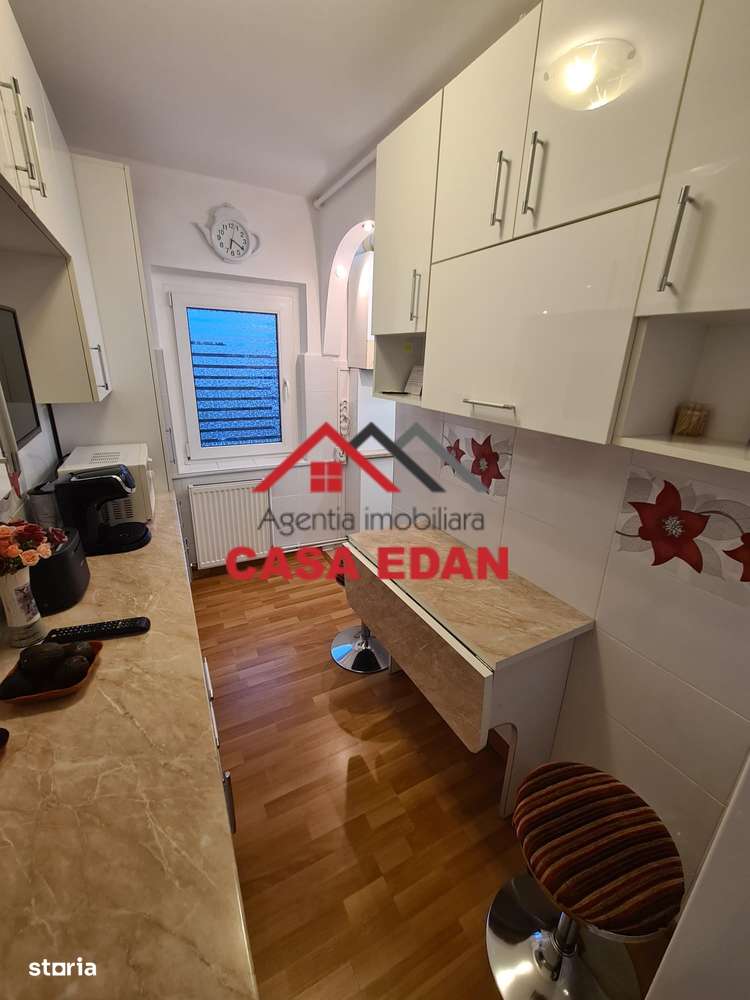 Garsoniera 40 mp in Campina--54.000e-18