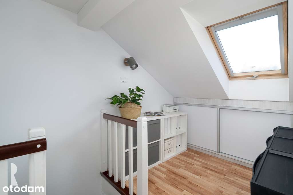 Komfortowy dom w zabudowie szeregowej z ogrodem-14