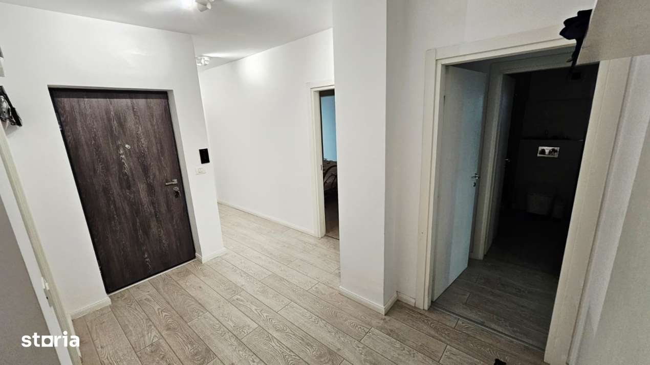 Apartament modern cu 4 camere, decomandat, in zona Pajura / Piata Pres - Imagine principală: 4/19