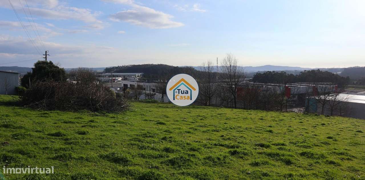 Terreno em Calendário com Viabilidade de Construção - Grande imagem: 4/16