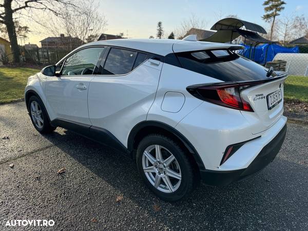 Toyota C-HR - 7