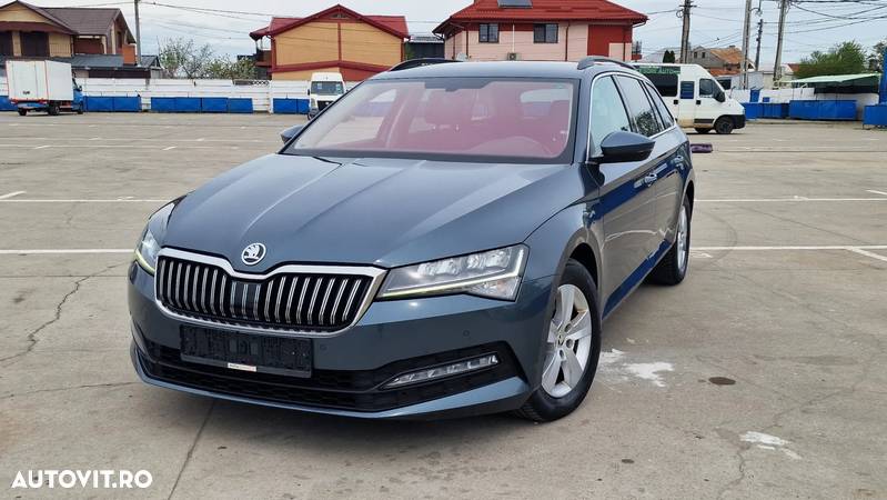 Skoda Superb Combi 2.0 TDI DSG Premium Edition - 3