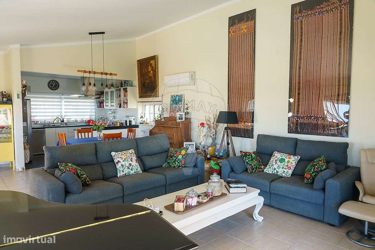 Moradia T4 para venda-2