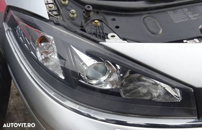 Fata completa Renault Laguna 2 facelift din 2006 volan pe stanga - 2