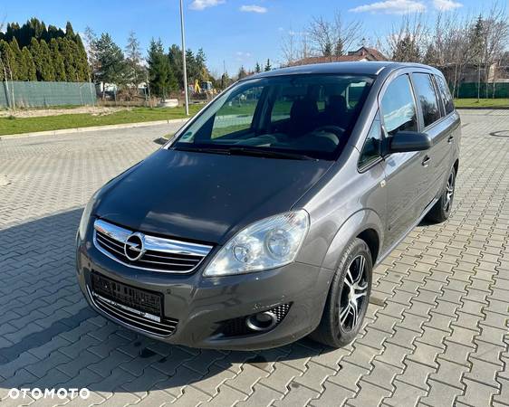 Opel Zafira 1.6 - 4