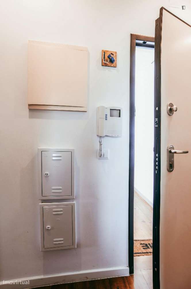 Apartamento com 1 quartos - localizado em Penha Lisbon - Grande imagem: 4/7