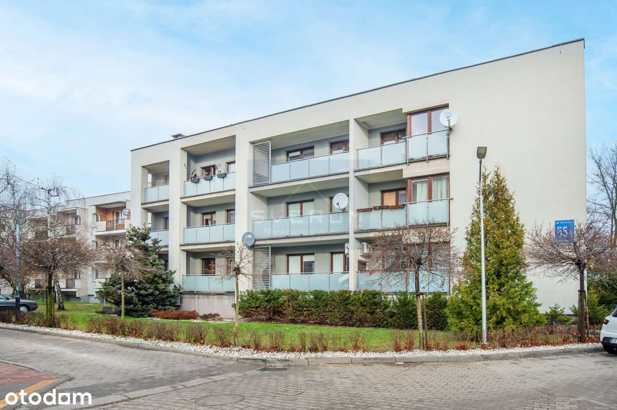 Przestronne mieszkanie ,nowe bloki Zawodzie-12