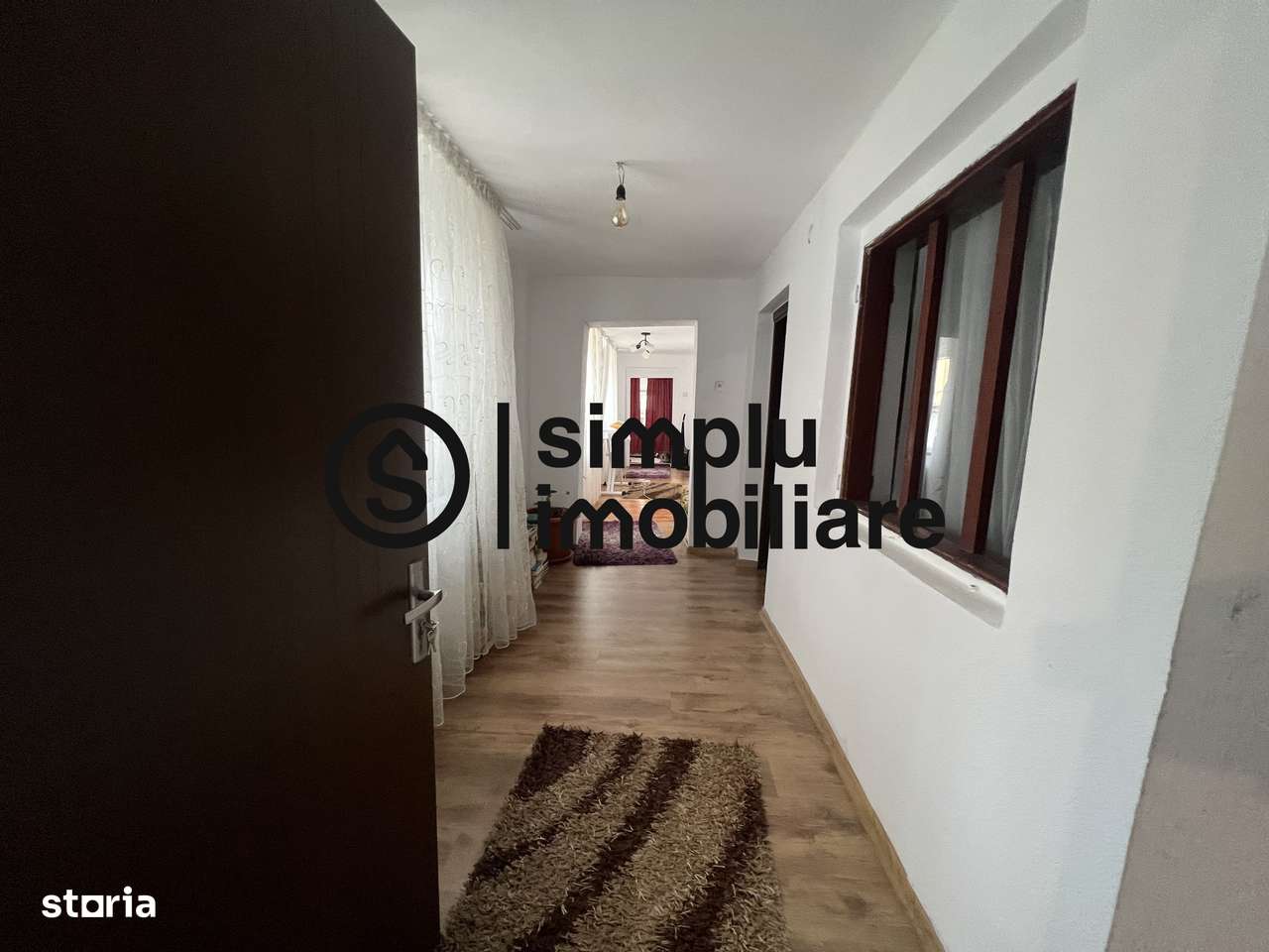 Casa 1 Mai Vis-a-vis de spitalul Nr.1 - Imagine principală: 4/9