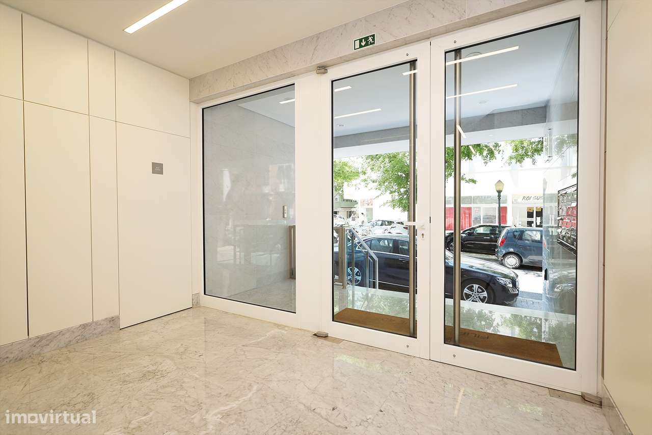 Arrendamento - T1 - Novo – Mobilado - Avenidas Novas - Grande imagem: 4/35