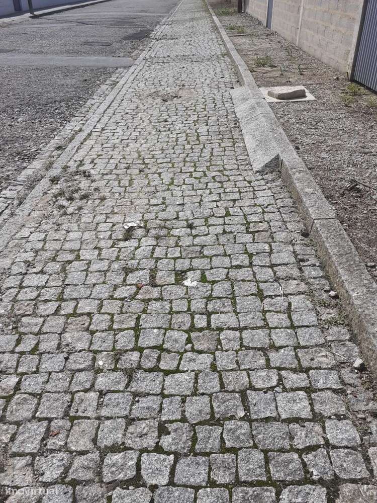 Fantástico Oportunidade de Negócio Terreno Urbano com 560 m2 - Grande imagem: 4/5