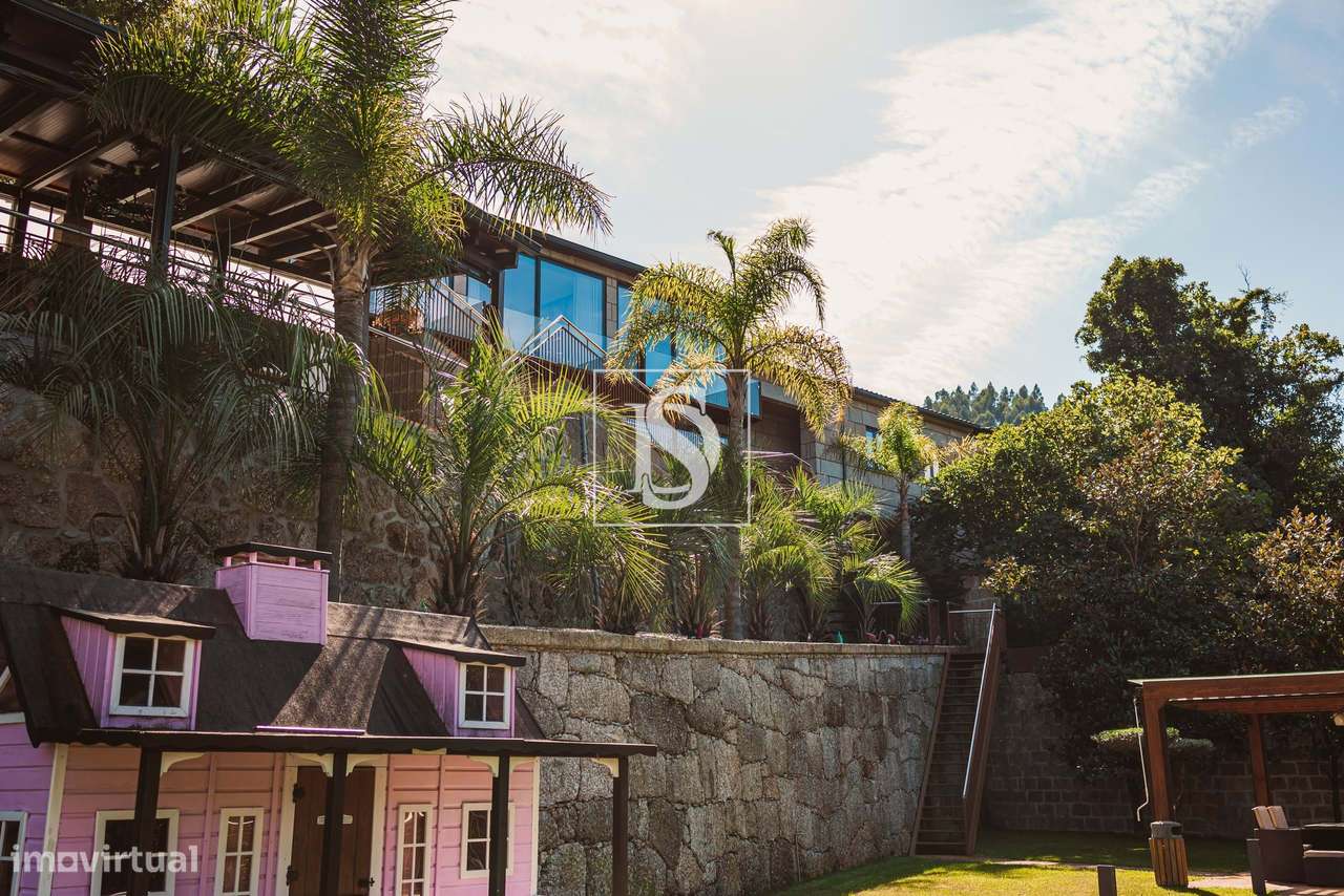 Quinta  no Gerês com estrutura para alojamento - Grande imagem: 2/60