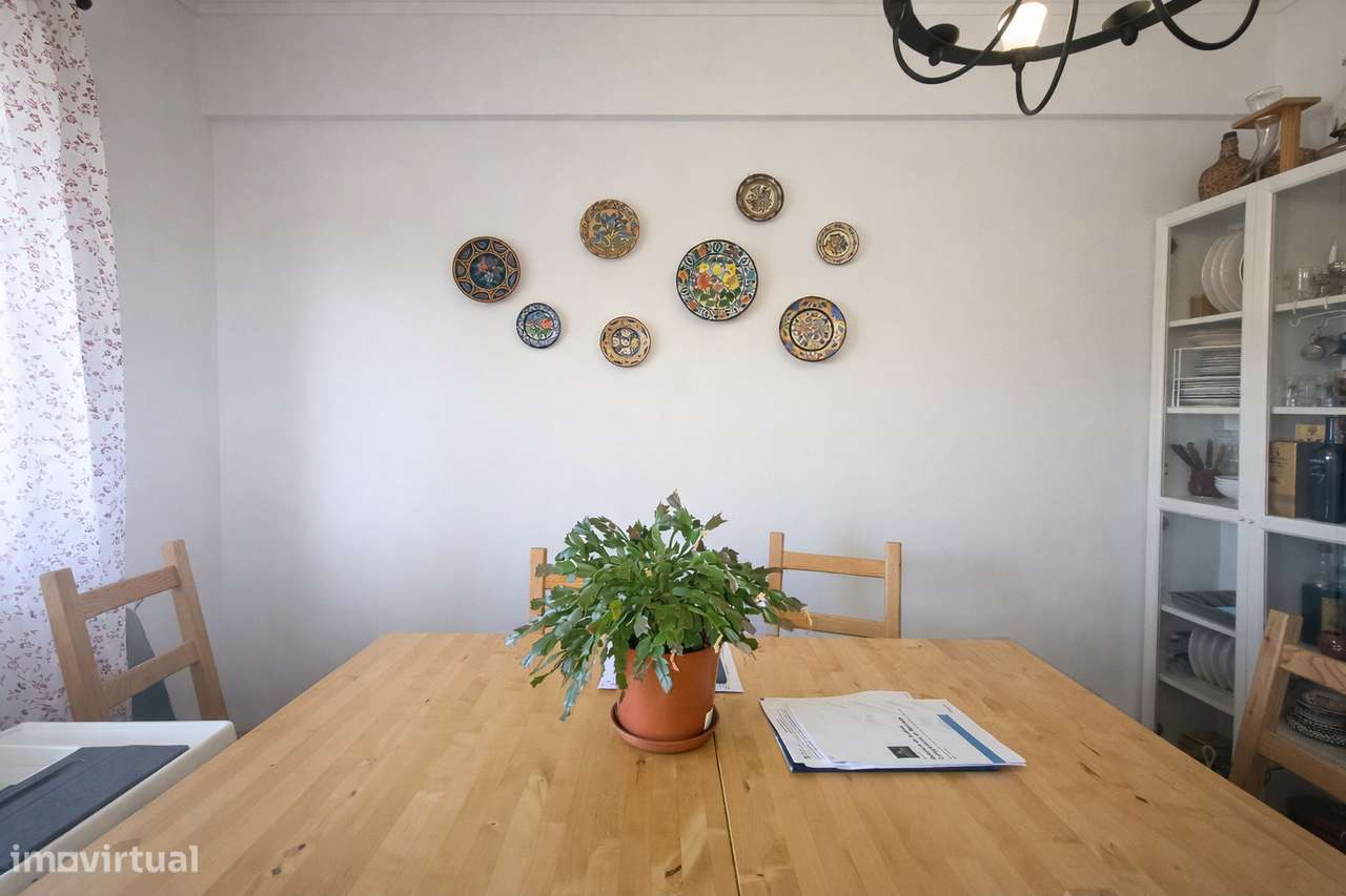 T4 Vista Parque em Queluz | Cozinha Nova | 107 m² - Grande imagem: 4/24