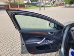 Ford Mondeo 2.5 Ghia - 18