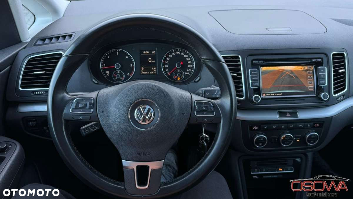 Volkswagen Sharan - 32